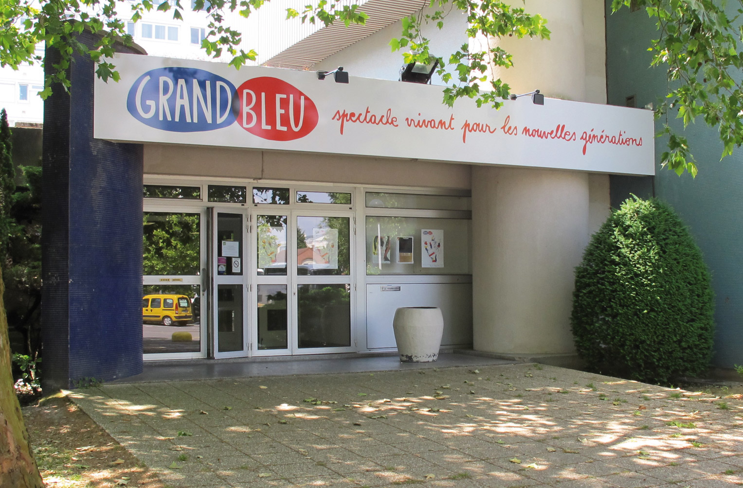 Théâtre Le Grand Bleu